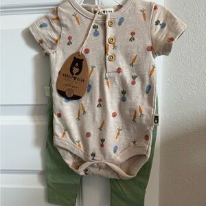 Rabbit & Bear Organic Kids Matching Set - Cream and Green